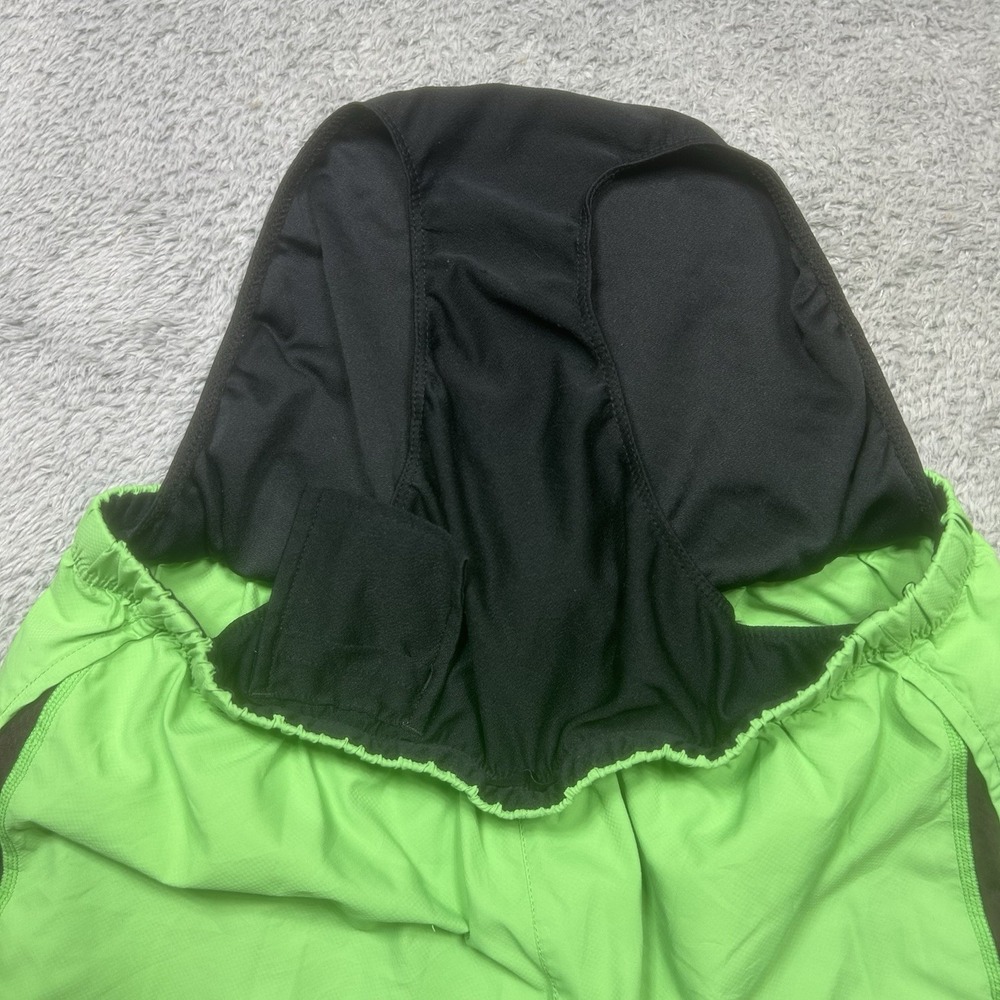 Patagonia Shorts Womens M Green Black Hiking Running Outdoors Mesh Lined Strider - Picture 4 of 9